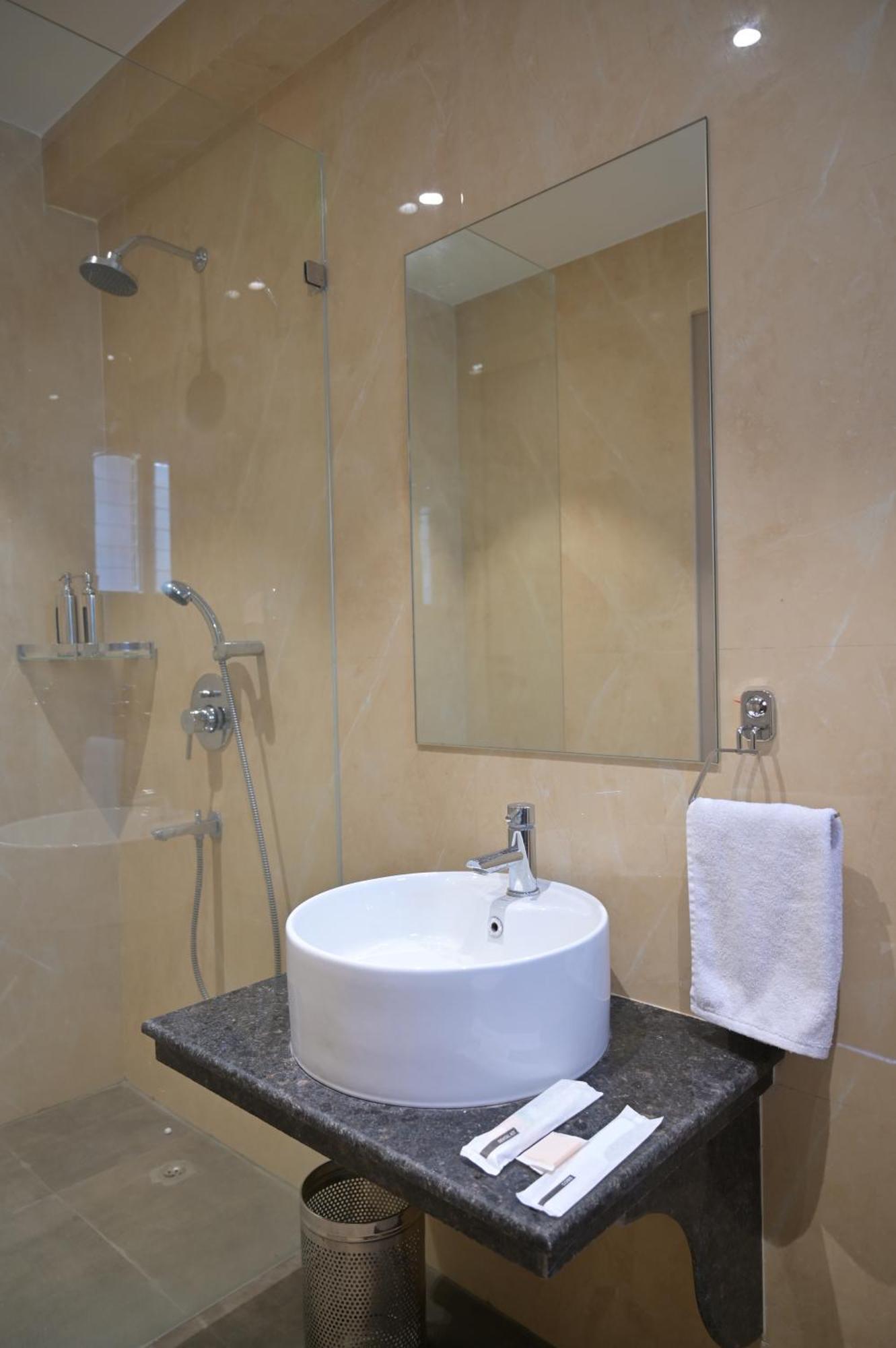 Kitty House Hotel Kolkata Ngoại thất bức ảnh