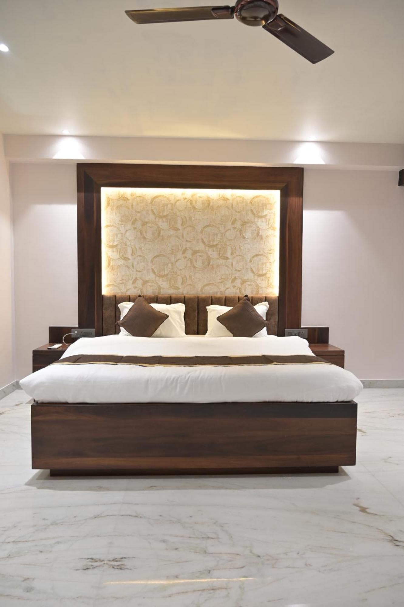 Kitty House Hotel Kolkata Ngoại thất bức ảnh